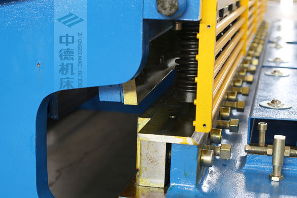 ZDS-432選用上海優(yōu)質(zhì)刀片，使用壽命更長(cháng).jpg